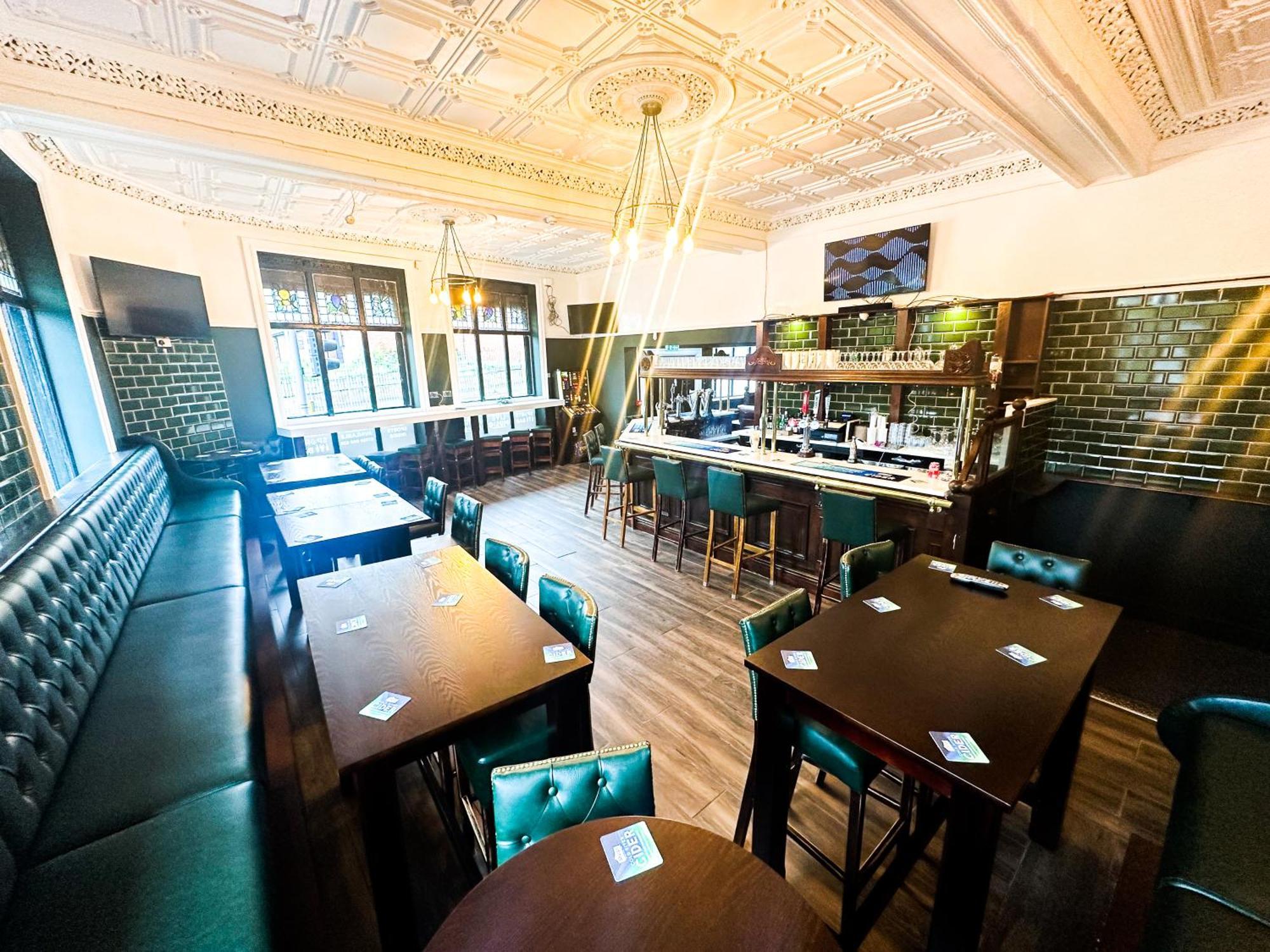 The Valley Inn Liverpool Extérieur photo